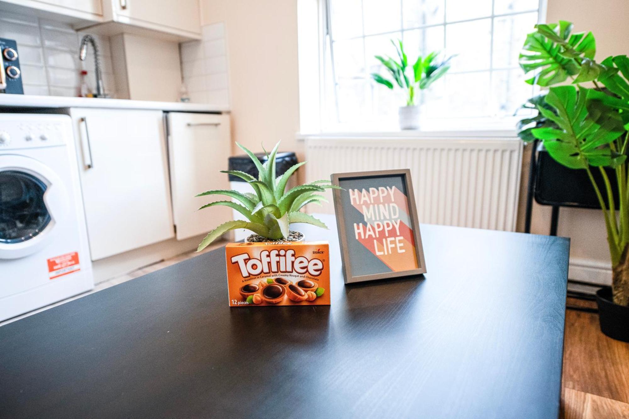 Charming 2-Bedroom Flat In Shepherd'S Bush, Near Hammersmith London Ngoại thất bức ảnh